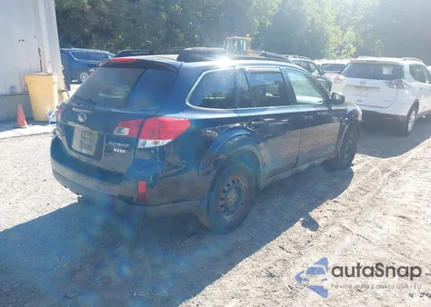 2013 Subaru Outback 2.5I Premium z USA, uszkodzony, nr VIN 4S4BRBCC1D1232974